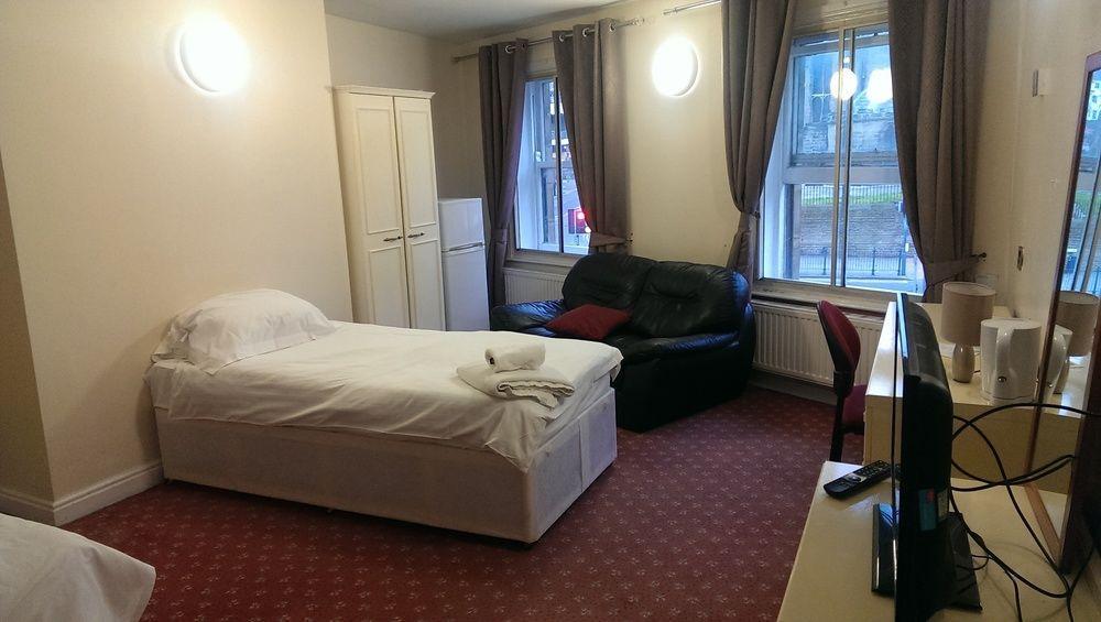 Hotel Huddersfield Exterior foto